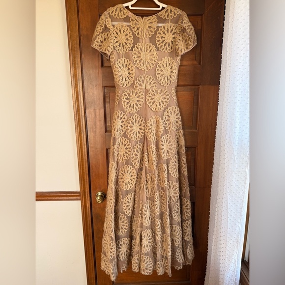 Vintage Lace Crochet Maxi Dress by Nikhita Mynah Designs - Picture 2 of 11